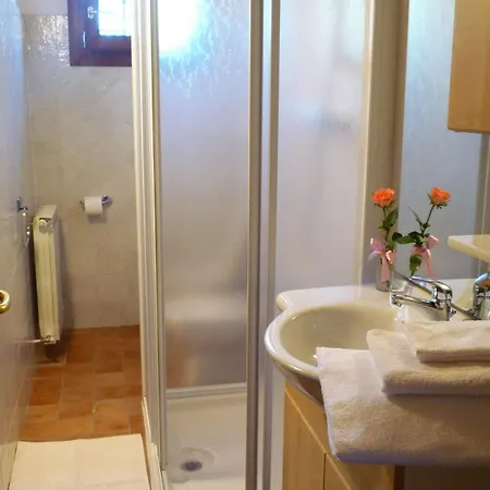 Casa Giulia Фермерский дом Реджелло
